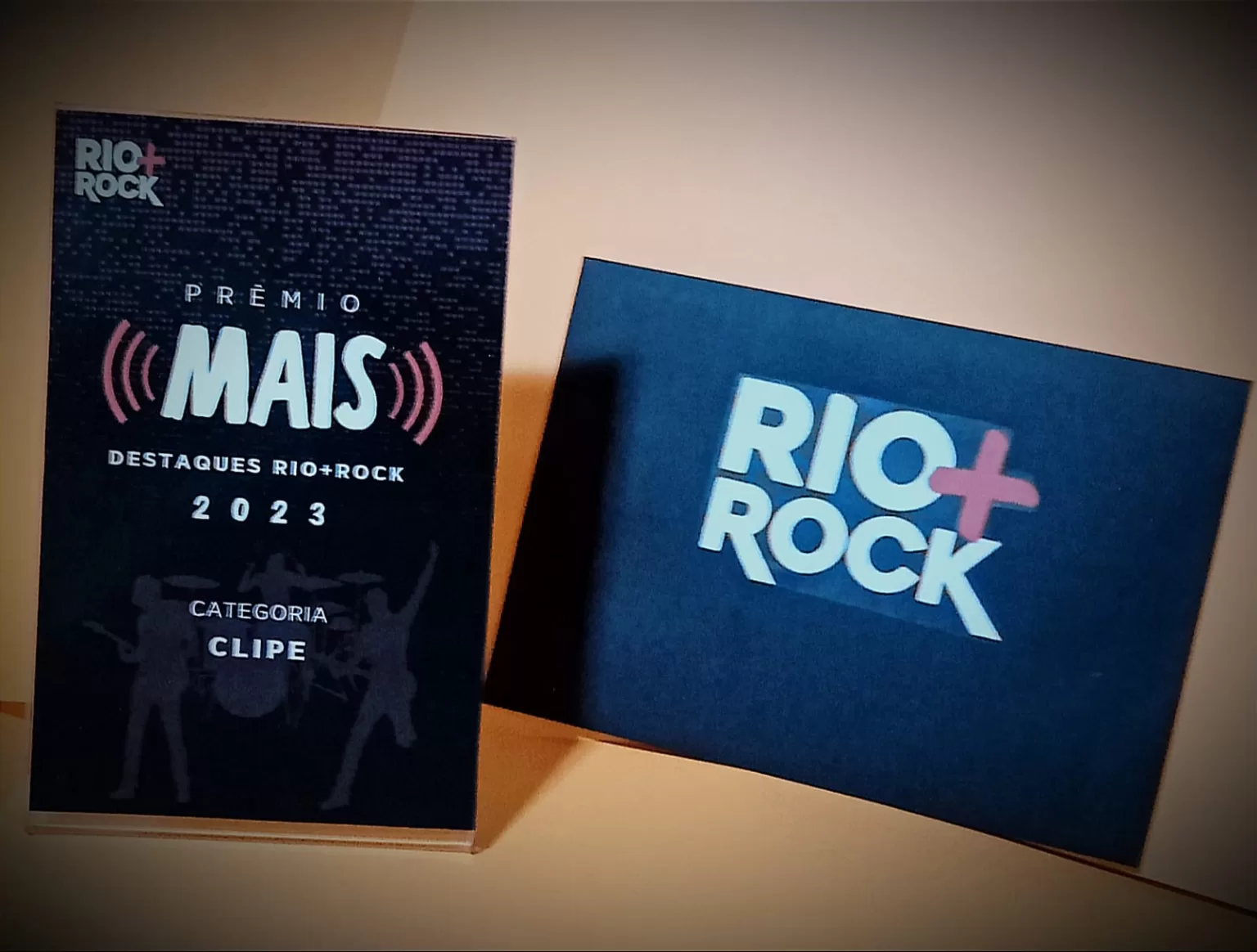 O Coletivo Rio + Rock entrega o Prêmio MAIS Destaques 2023, dia 23/1, aos melhores do Rock em diversas categorias