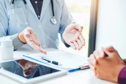 Recuperação de dependentes químicos Restituindo Vidas