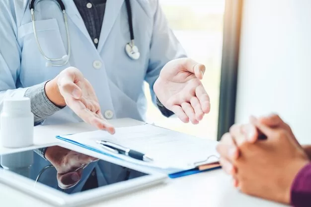 Recuperação de dependentes químicos Restituindo Vidas