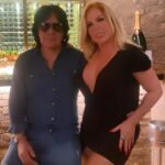 Carlos Kaiser publica carta aberta onde declara seu amor à noiva Rosana Menezes e critica haters