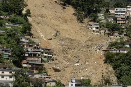 Crescimento urbano em áreas suscetíveis a deslizamentos avança 3,3% ao ano