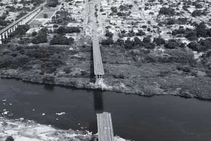 Estrutura da ponte entre Tocantins e Maranhão volta a se mover; Marinha interrompe trabalho com mergulhadores na área