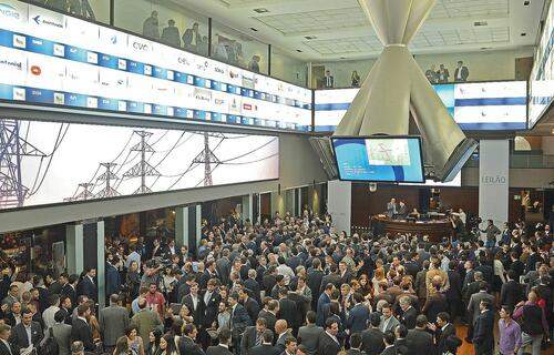 Ibovespa fecha último pregão em torno de 123 mil pontos