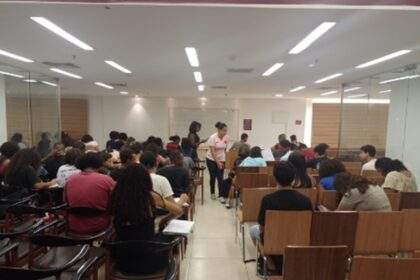 Curso preparatório abre vagas gratuitas para alunos de escolas públicas