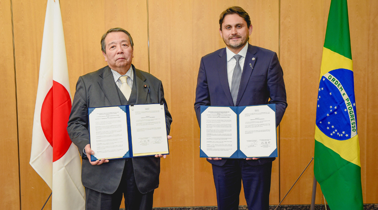 Brasil e Japão assinam acordo de cooperação de inclusão digital, tecnologia da informação e comunicação