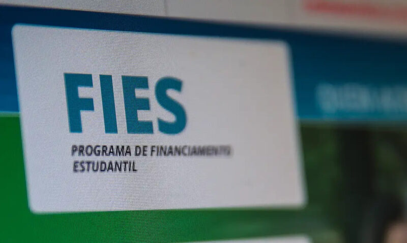 Fies: instituições têm até quinta-feira (20) para participar desta edição, alerta MEC
