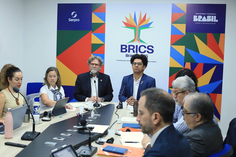 MIDR reforça compromisso com a gestão de riscos e desastres em reunião de grupo de trabalho do BRICS