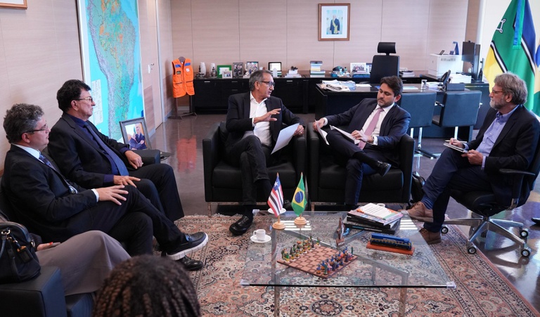 MIDR se compromete com reconstrução de canal em Codó (MA) após colapso na área central da cidade