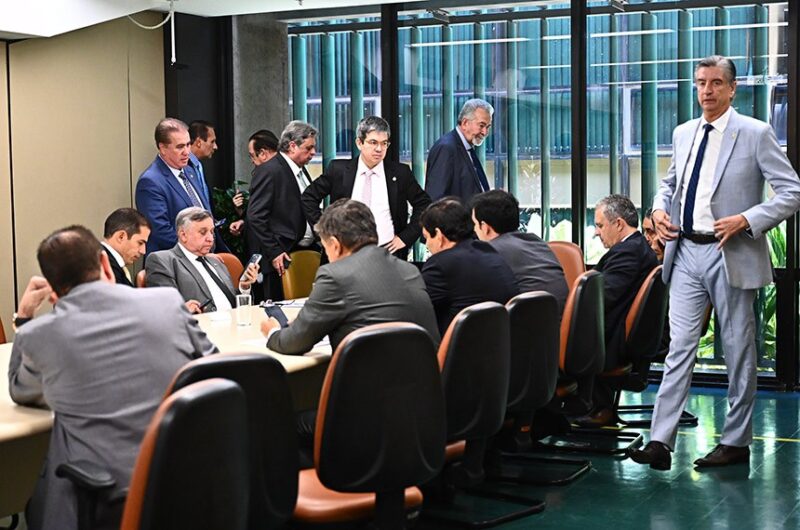 Orçamento: Bolsa Família pode ter um corte de quase R$ 8 bilhões