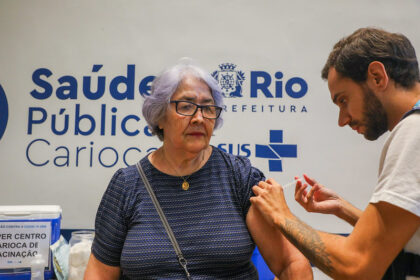 RIO DE JANEIRO: Nova vacina contra Covid-19 já é aplicada no estado