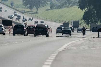 RS: Oito trechos de estradas totalmente interditados e 14 parcialmente, aponta Ministério dos Transportes