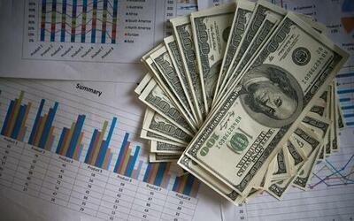 Dólar conclui último pregão em alta