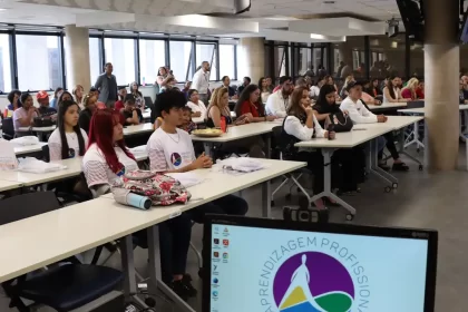 Jovem Aprendiz é destaque em podcast da CNI sobre formação, inclusão e mercado de trabalho