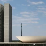 PEC da Sustentabilidade Fiscal pode gerar alívio de R$ 300 bi aos municípios