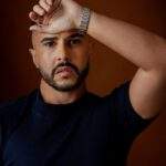 Dia do Ator: Rodrigo Tardelli, destaque em séries LGBTQIA+, fala sobre a força da arte e a importância da representatividade