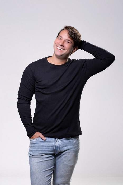 Ourisamba mostra que talento e profissionalismo mantêm o pagode pernambucano em alto nível