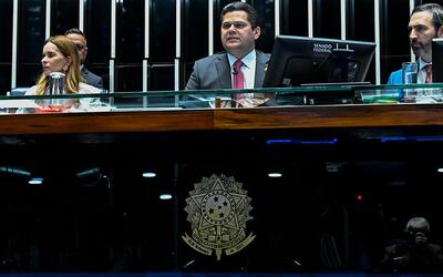 Projeto que endurece regras para liberdade provisória avança no Senado