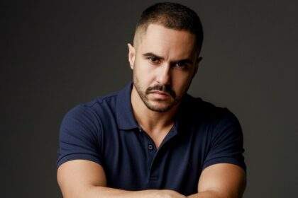 Rodrigo Tardelli alcança o marco de sua 4ª indicação ao Rio Webfest como “Melhor Ator”