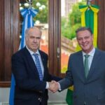 Brasil e Argentina fortalecem cooperação sanitária para o comércio avícola