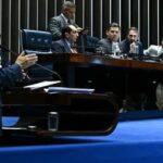 Senado aprova lei que proíbe descontos associativos em benefícios do INSS