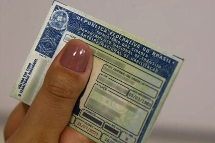 Fim da autoescola obrigatória: o que muda e quando muda