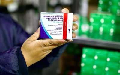 Vacina contra o vírus sincicial respiratório começa a ser distribuída em todo o país