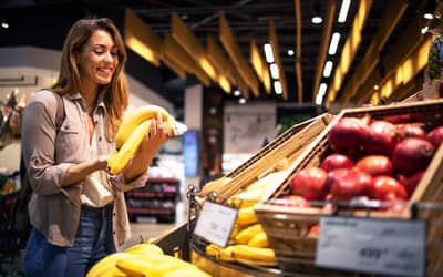 Confiança do consumidor sobe pelo quarto mês seguido