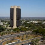 IBC-Br: ‘prévia do PIB’ do Banco Central mostra 0,2% de retração em outubro