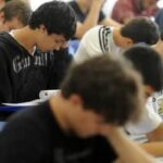 IEL abre 1,5 mil vagas de estágio em todo o país; bolsas chegam a R$ 2,5 mil