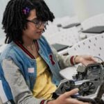 Carreta Digital: MCOM oferece cursos de tecnologia para pessoas trans e travestis em Recife (PE)