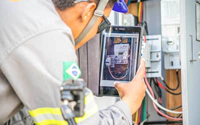 Medidores inteligentes de energia: distribuidoras devem modernizar 2% da rede ao ano a partir de 2026