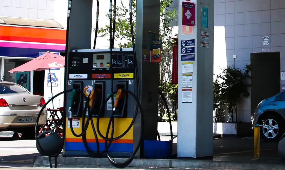 Preço da gasolina e diesel em Porto Alegre (RS): veja os valores médios