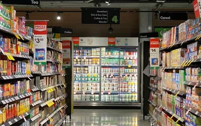 IGP-10 recua 0,24% em março, com quedas dos preços do minério de ferro, soja e milho