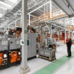 Mais da metade da indústria quer investir em 2026, diz CNI