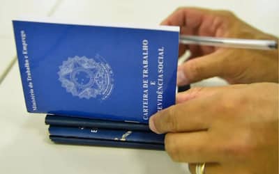 Brasileiros ainda preferem empregos com carteira assinada, aponta CNI