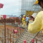 Industrialização pode acelerar obras e elevar produtividade da construção civil, aponta estudo da CNI