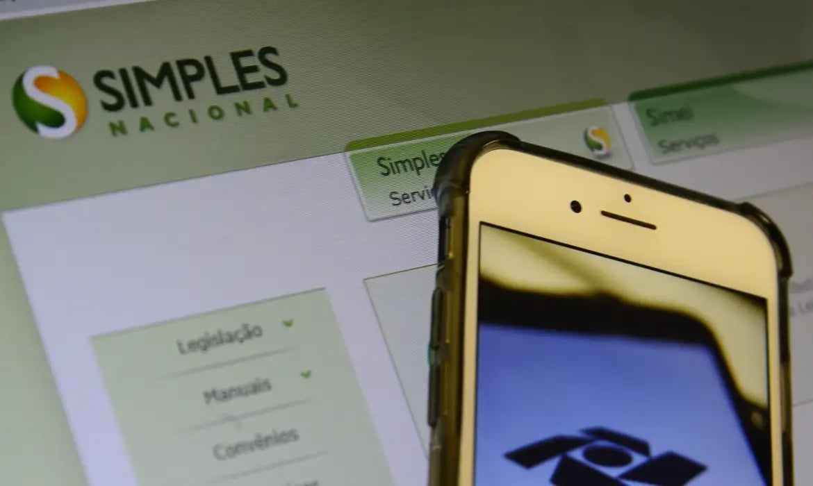 Empresários e parlamentares defendem atualização dos limites de faturamento do Simples Nacional (PLP 108/2021) – Atualização dos limites proposta garante competitividade e incentiva formalização, além de garantir crescimento aos pequenos negócios e geração de empregos e renda nas cidades.