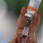 Covid-19: Anvisa determina atualização das vacinas para acompanhar variantes em circulação