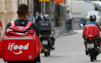 CAIXA e iFood lançam linha de crédito para entregadores de motos e bicicletas elétricas