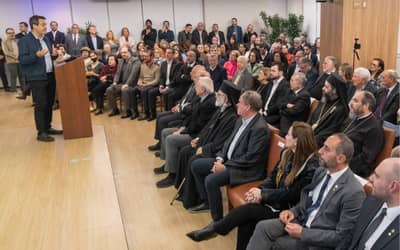 Novo Balcão do Empreendedor na Paulista atende 5 mil empresas (terça-feira (25))