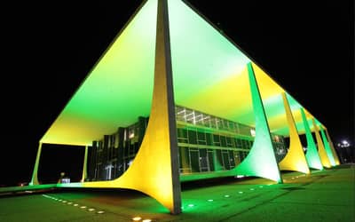 STF mantém teto salarial de auditores fiscais estaduais e municipais (18 de agosto)