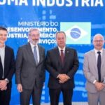 Convênio de R$ 7,1 milhões entre ApexBrasil e CNI busca ampliar exportações brasileiras (quarta-feira, 16)
