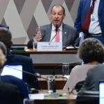 PEC 221/2019 reduz jornada de trabalho para 40 horas e introduz dois dias de descanso remunerado (quarta-feira, 2)