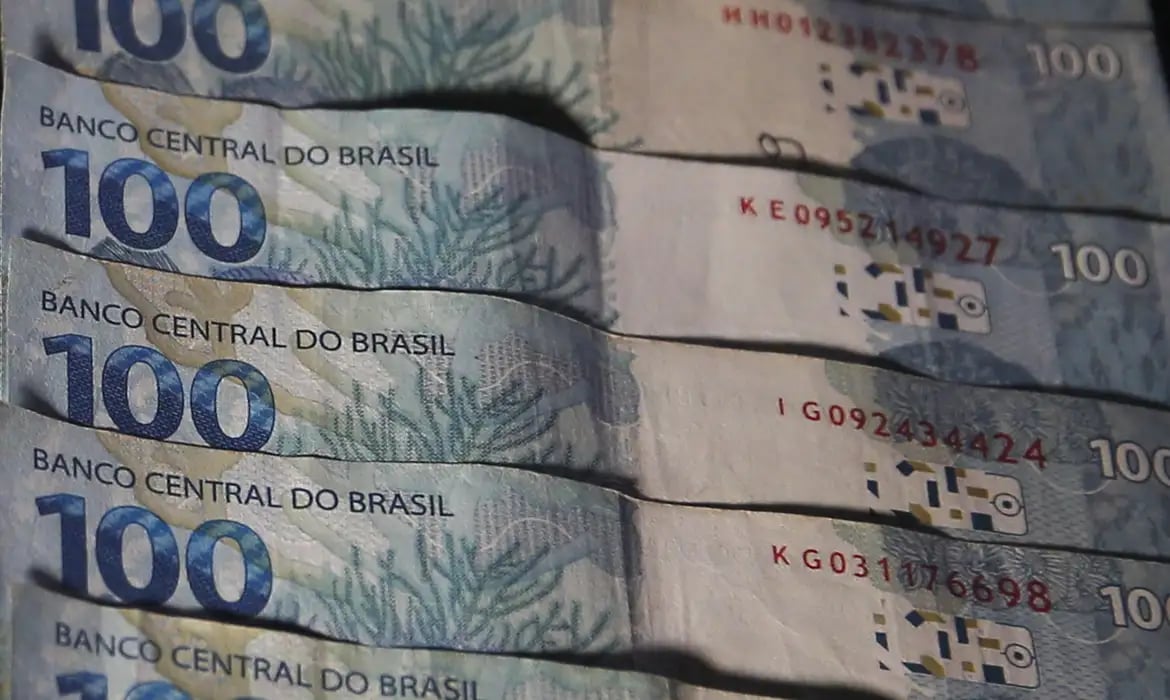 Prefeitos podem parcelar dívidas com a União em até 360 prestações (até 9 de setembro)