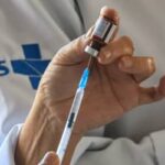 Vacina pneumocócica 20-valente chega ao SUS para idosos acima de 85 anos