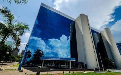 INSS e bancos fecham em 30 e 2 devido a feriados (sexta-feira (30) e segunda-feira (2))